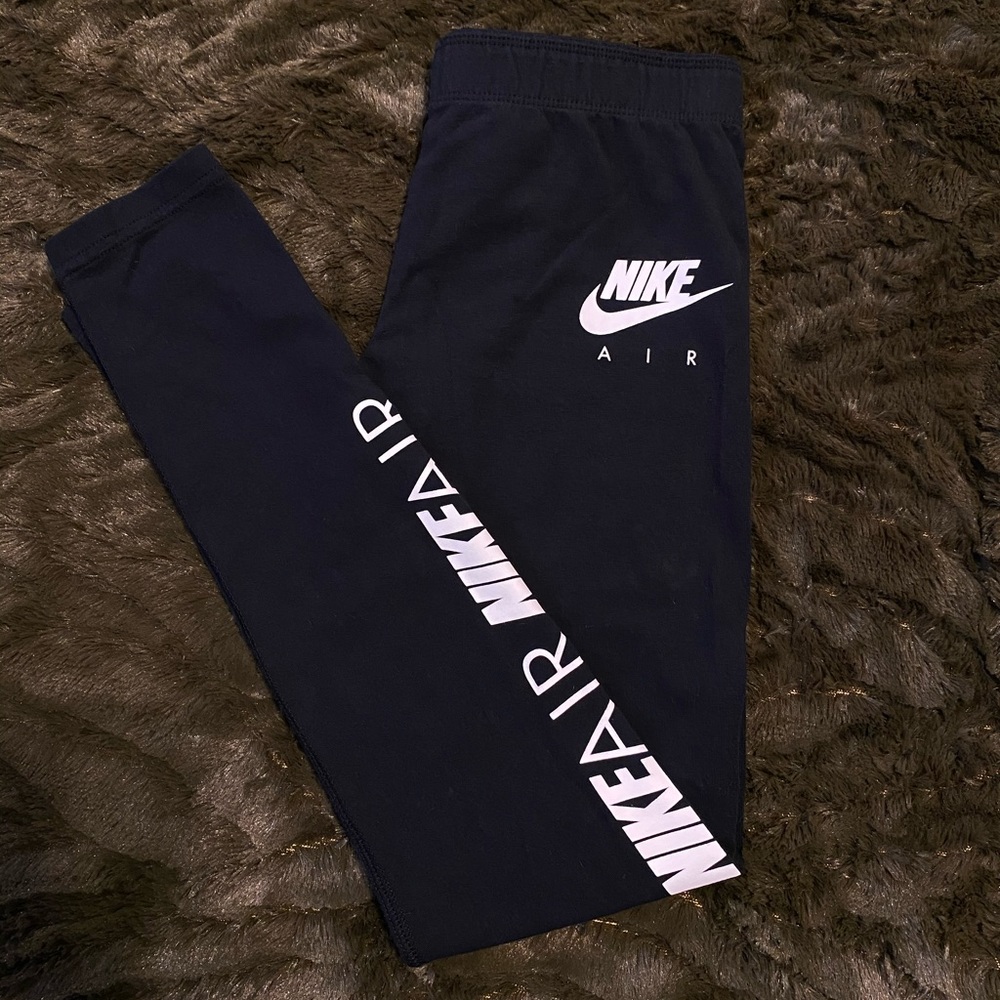 Big Kids’ Legging (Nike Air)